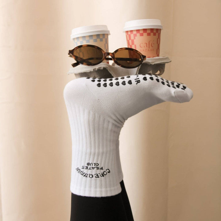 Grip Socken "Core Queen - White"
